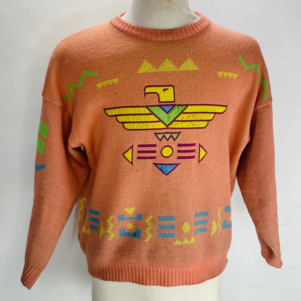 Eagle Motif Sweater - Hart & Hive