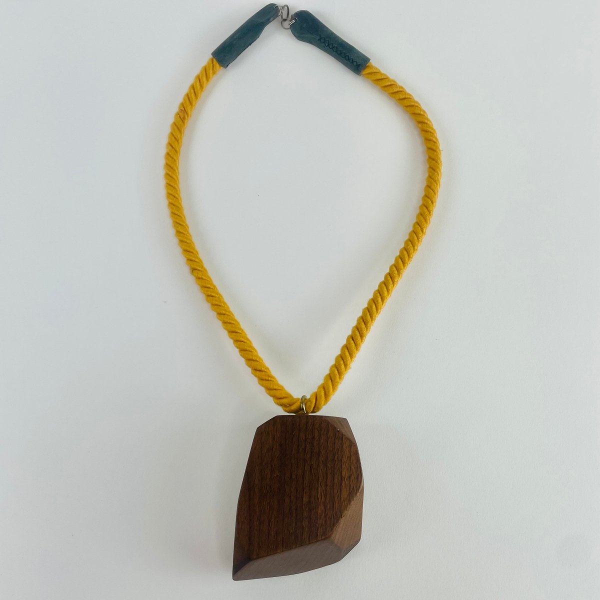 Large Wooden Pendant Necklace - Hart & Hive