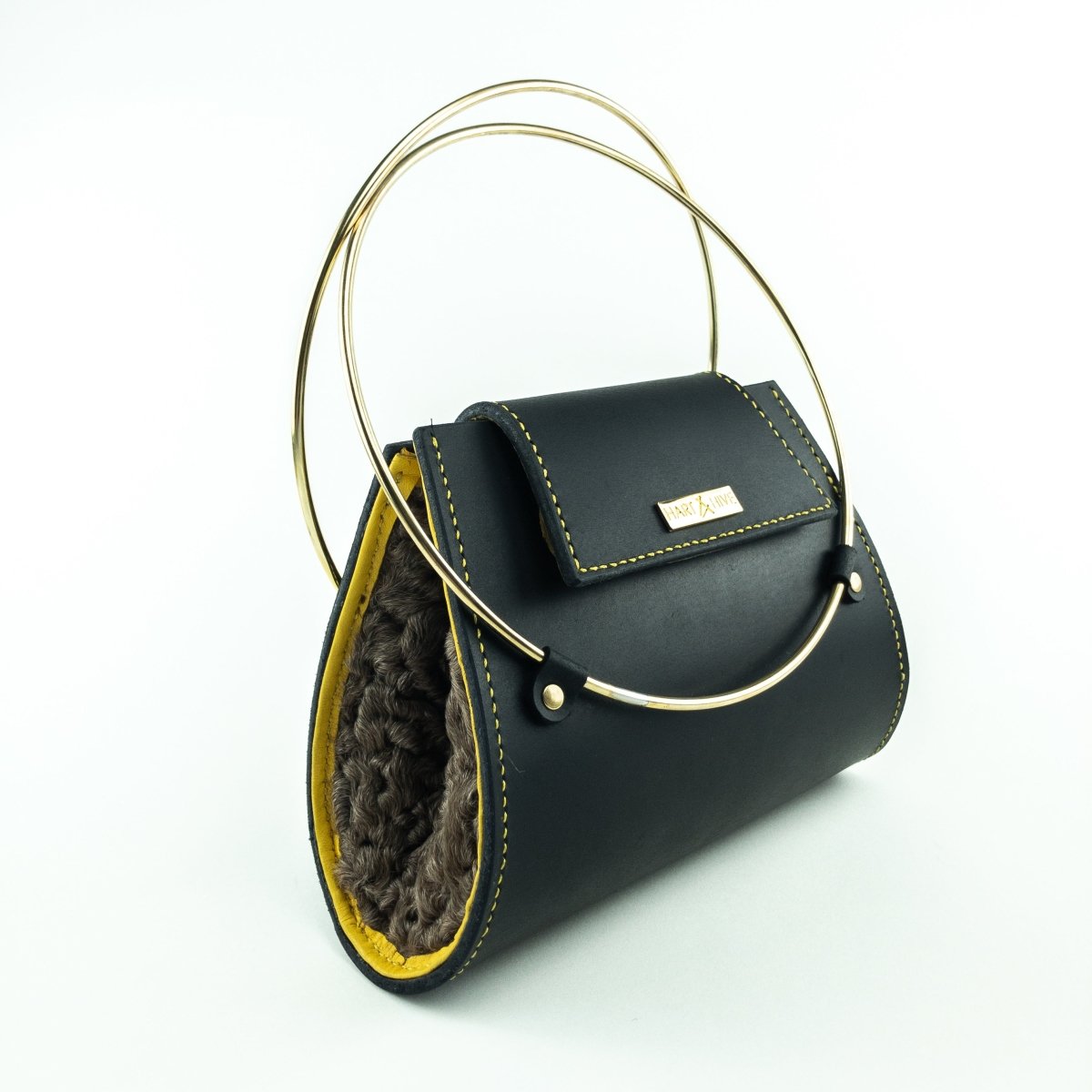 Leather & Lambswool Purse - Hart & Hive
