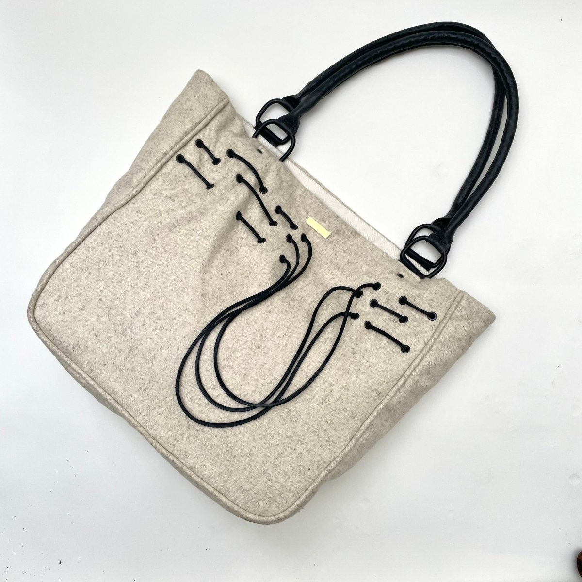 Wool Tote Bag with Leather Detail - Hart & Hive